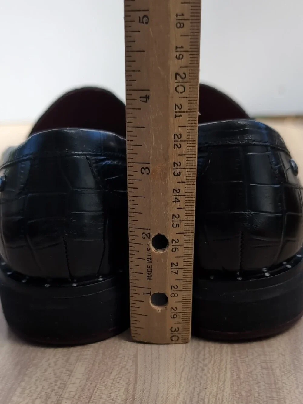 PIKOLINOS Black Glossy Croc-Embossed Leather Women's Loafers Size 38 US 7.5